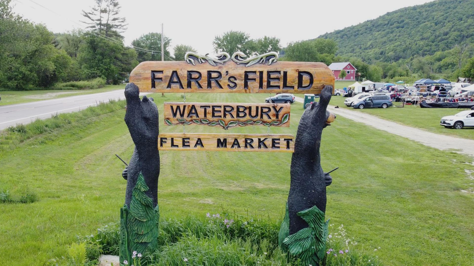 Farr's Field Waterbury Flea Market Waterbury VT Flea Market